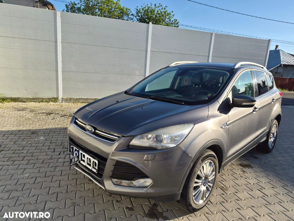 Ford Kuga 2.0 TDCi 4WD Powershift Titanium - 1
