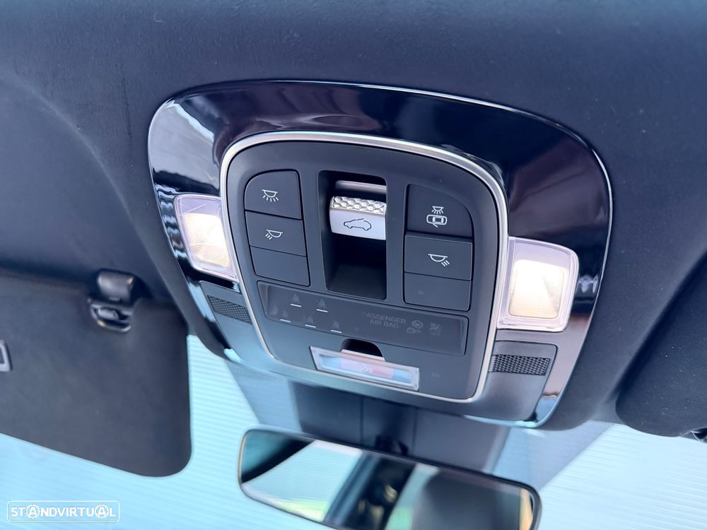 Hyundai Santa Fe 2.2 CRDi Premium - 34