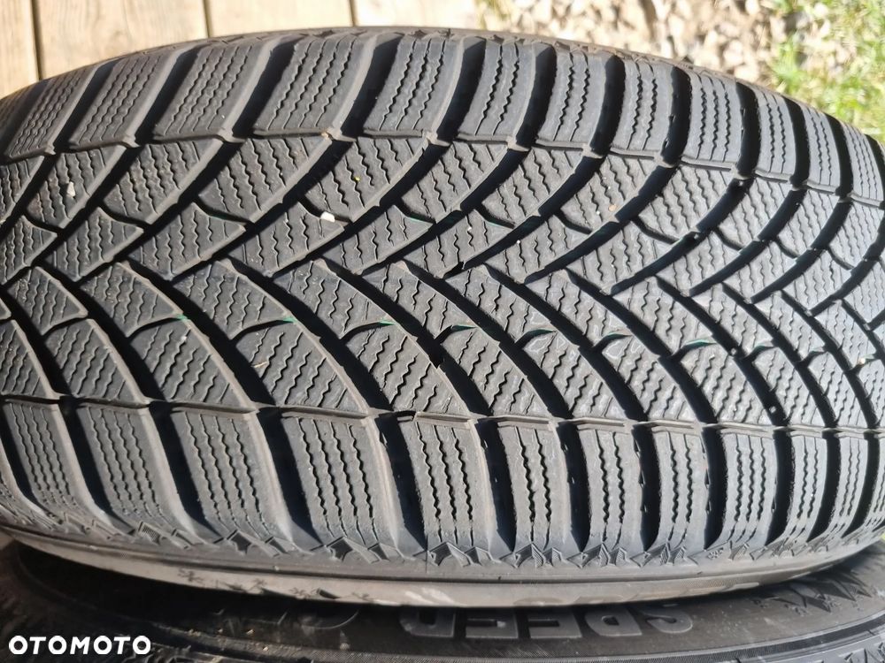 Opony Semperit Speed-Grip 5 215/65R17 99H 2022r,4x6,5mm bdb stan - 2
