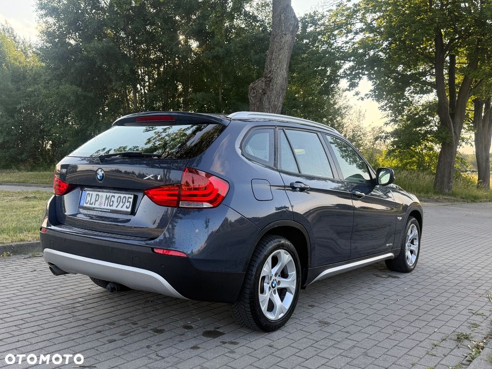 BMW X1 sDrive18d Sport Line - 4