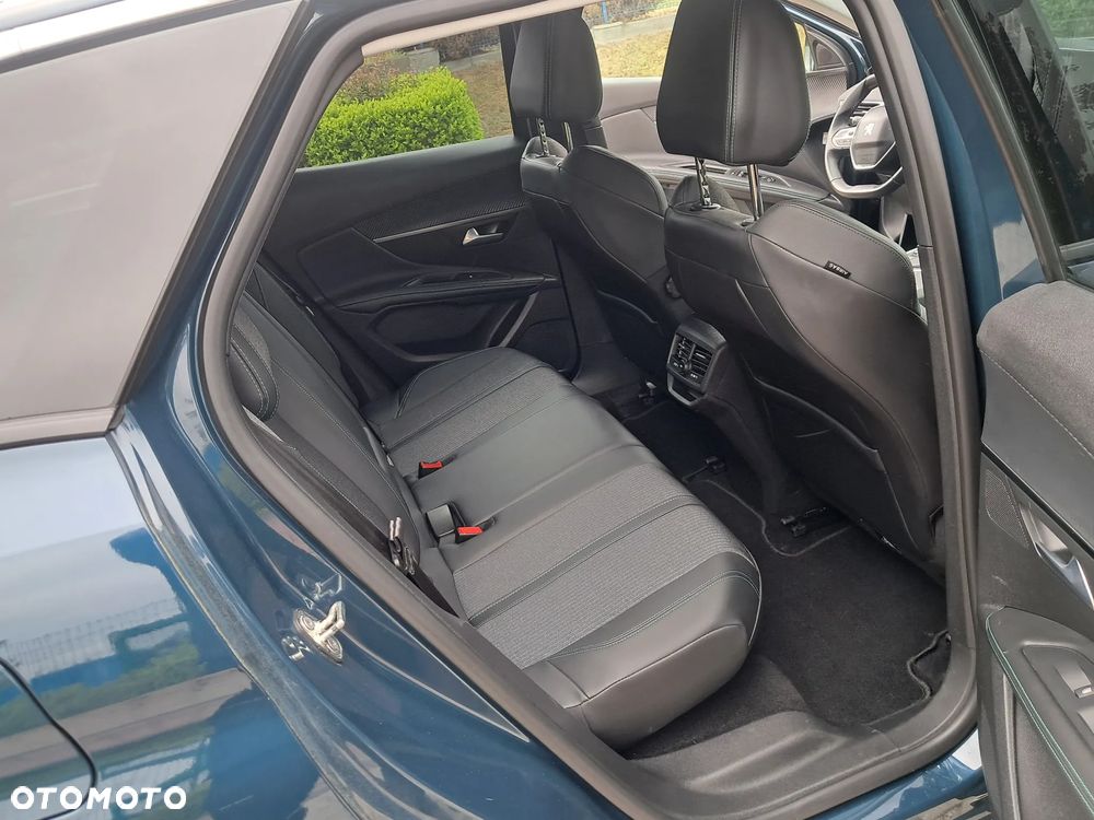 Peugeot 3008 BlueHDi 130 Stop & Start Allure - 28
