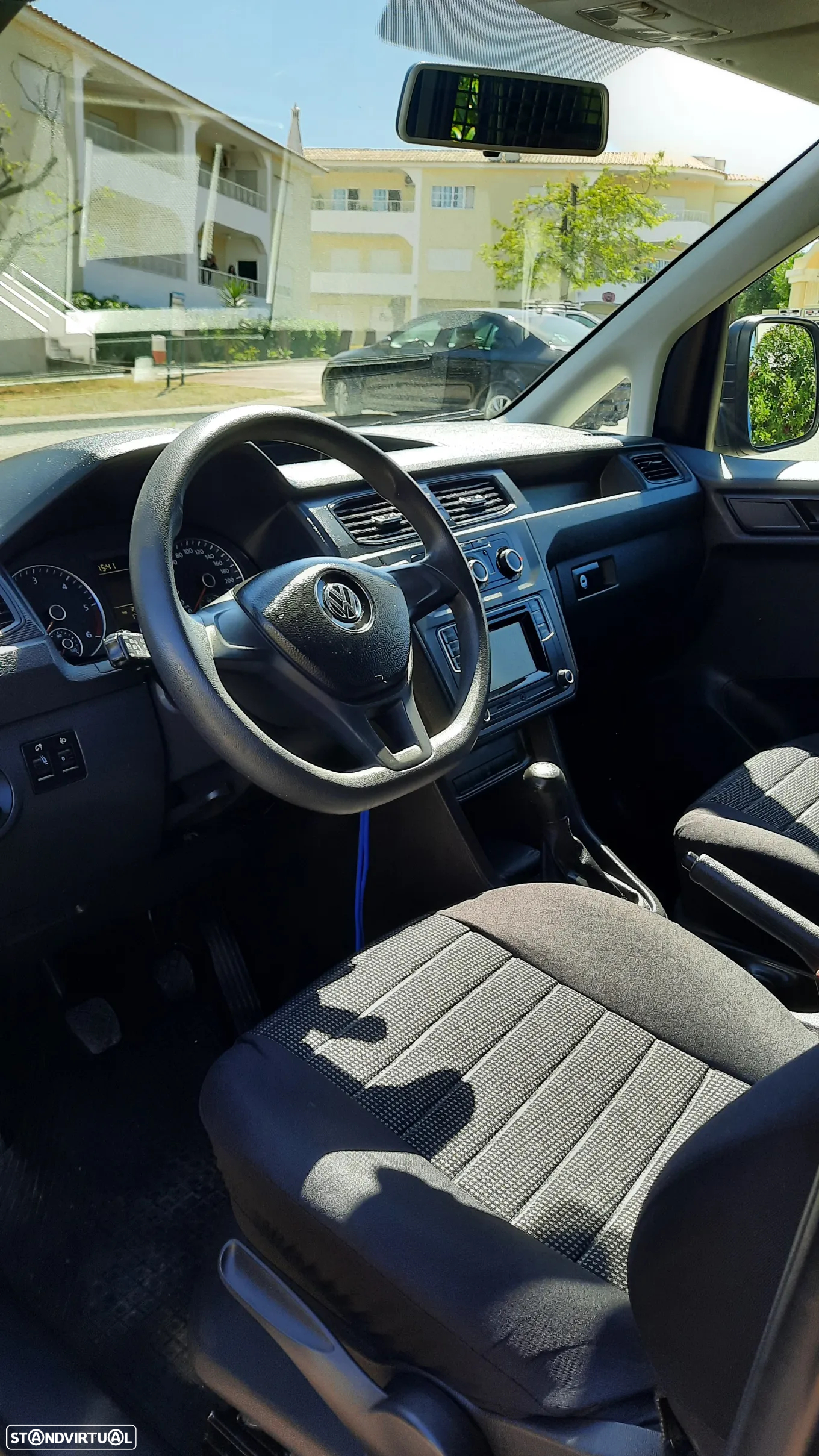 VW Caddy - 8