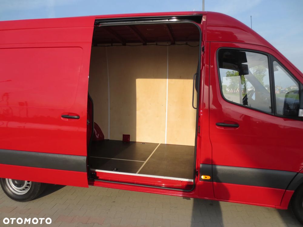 Mercedes-Benz SPRINTER L2H2  SALON POLSKA NISKI PRZEBIEG - 30