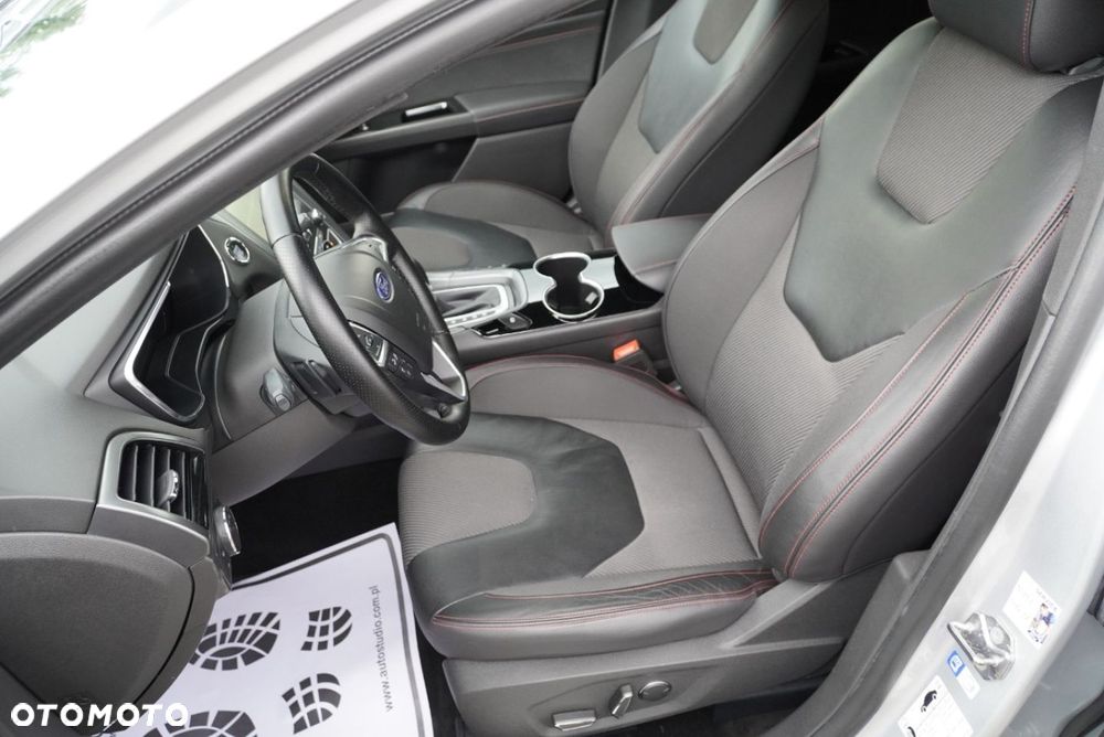 Ford Mondeo 1.5 EcoBoost ST-Line - 10