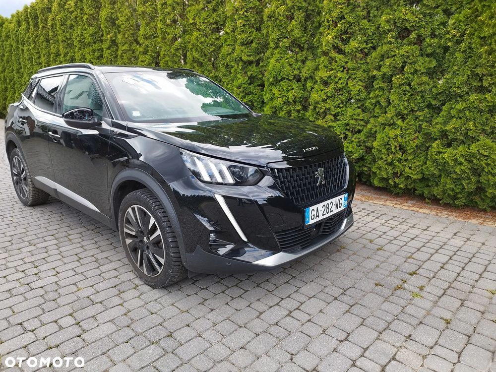 Peugeot 2008 PureTech 155 EAT8 GT - 12