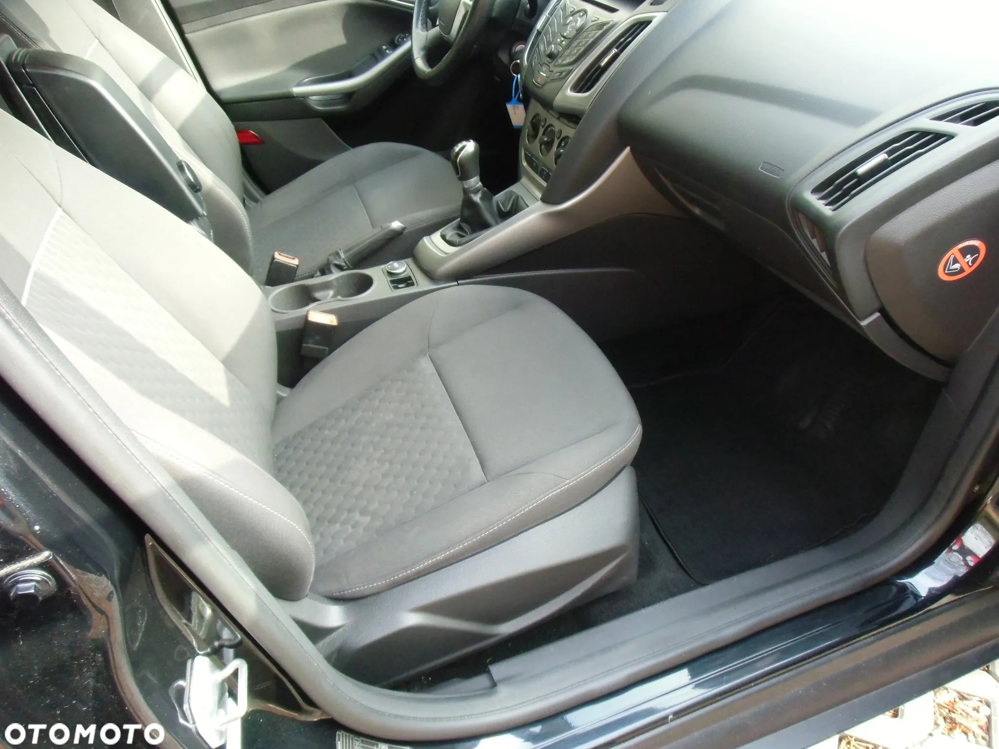 Ford Focus 1.0 EcoBoost Start-Stopp-System TREND - 10