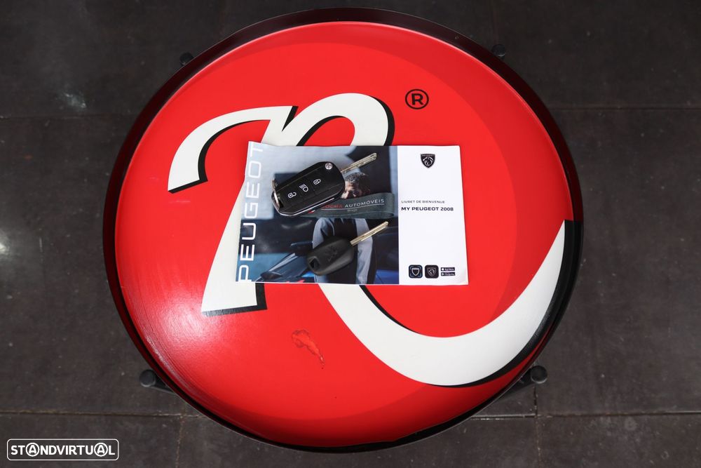 Peugeot 2008 1.2 PureTech Active Pack EAT8 - 19