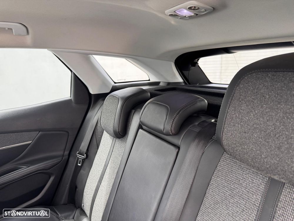 Peugeot 3008 1.6 BlueHDi Crossway EAT6 - 11