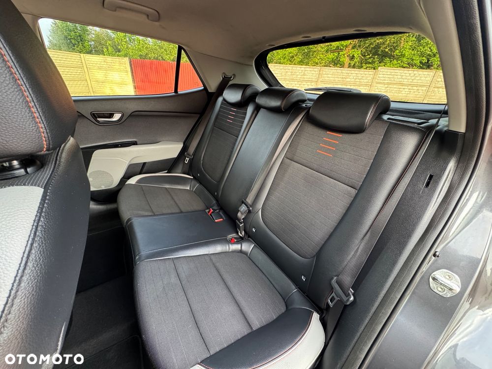 Kia Stonic 1.6 CRDi Spirit - 24
