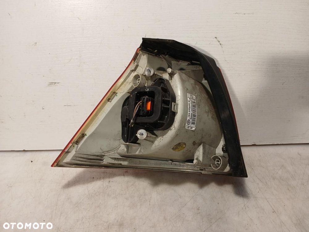 LAMPA TYŁ TYLNA PRAWA VOLKSWAGEN GOLF V 5 HATCHBACK 1K6945096G - 2