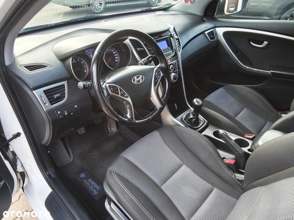 Hyundai i30 1.4 Classic - 22