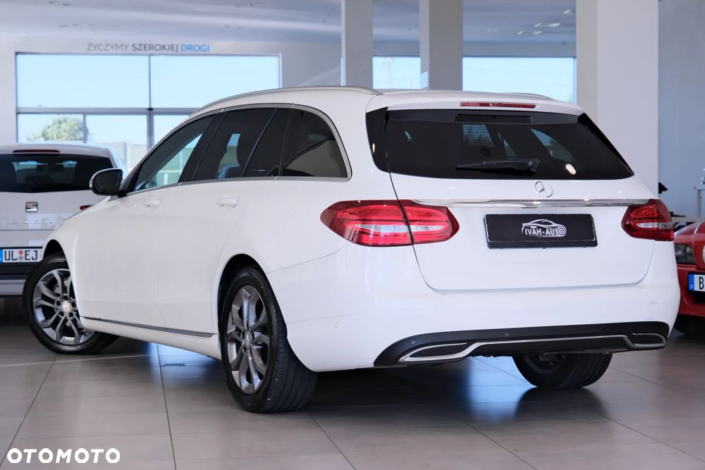 Mercedes-Benz Klasa C 200 7G-TRONIC - 12