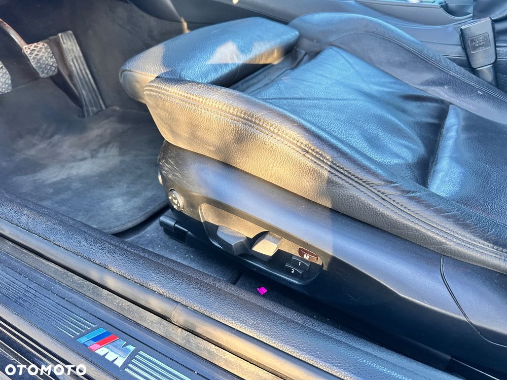 BMW Seria 1 123d DPF - 30