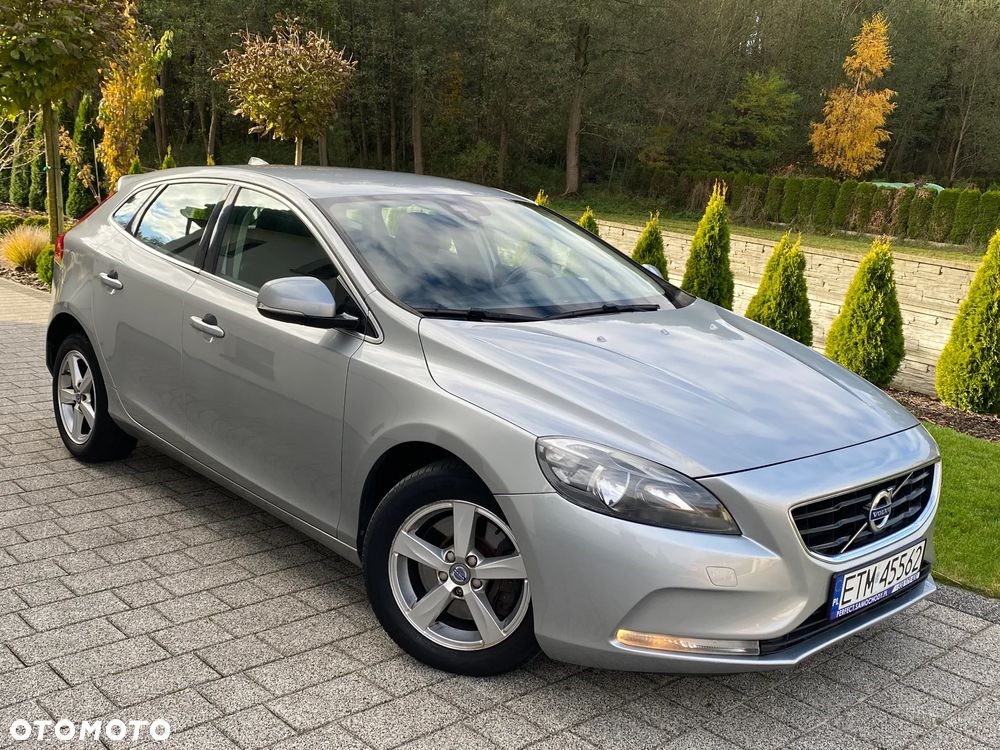 Volvo V40 - 2