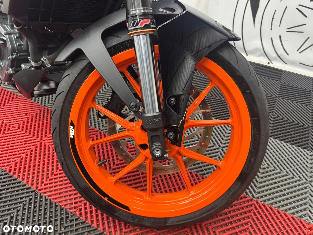 KTM Duke - 34