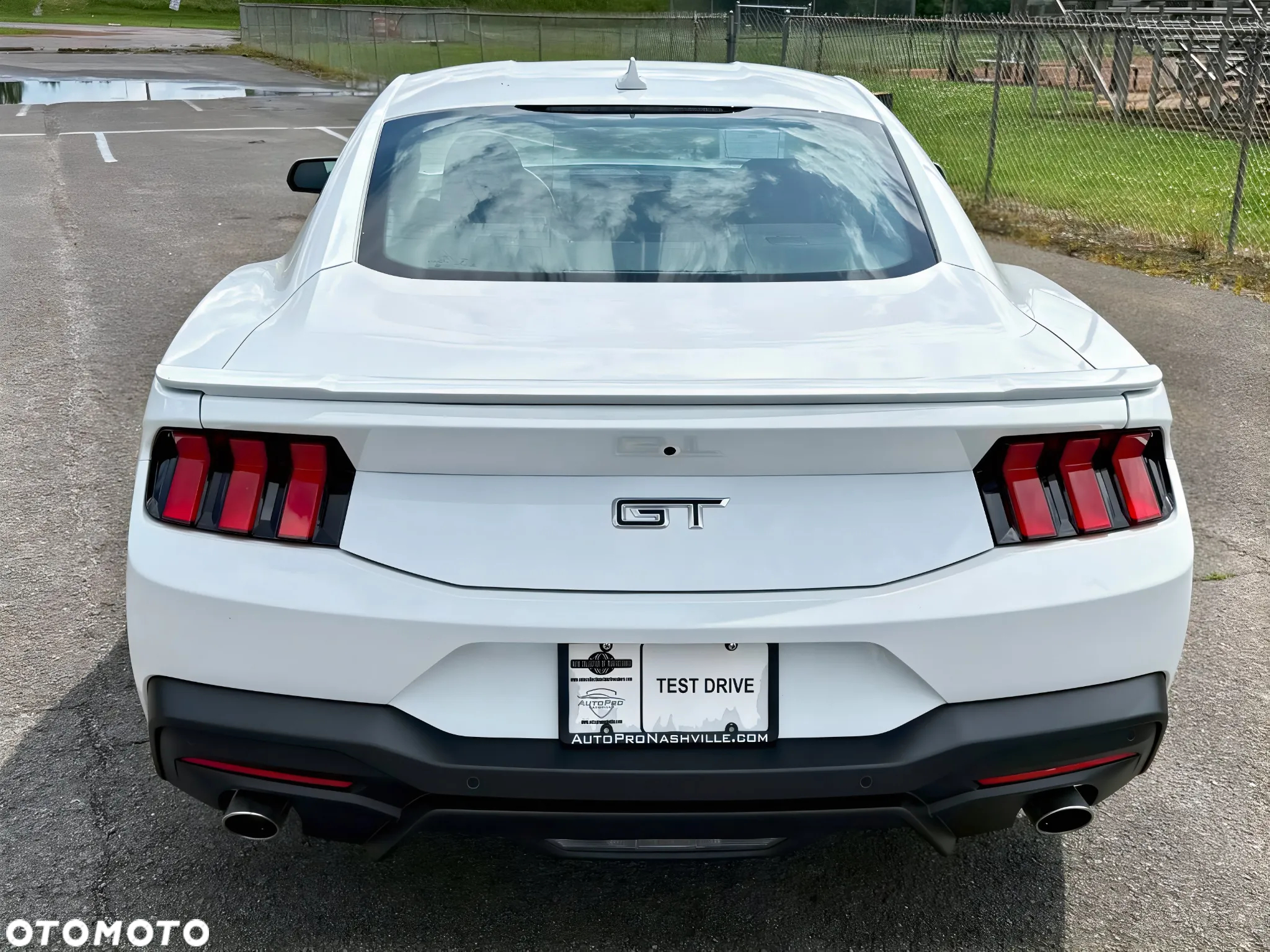 Ford Mustang 5.0 V8 GT - 6