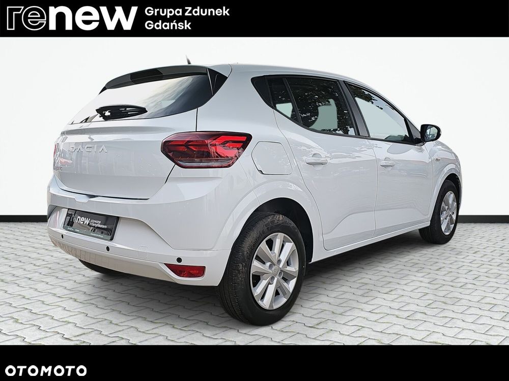 Dacia Sandero - 6
