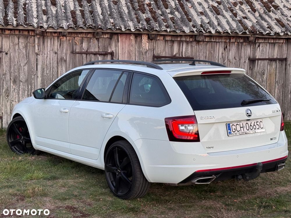 Skoda Octavia 2.0 TDI 4x4 DSG RS - 15