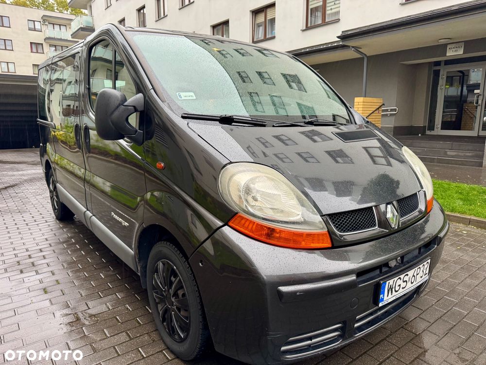 Renault Trafic dCi Passenger - 1