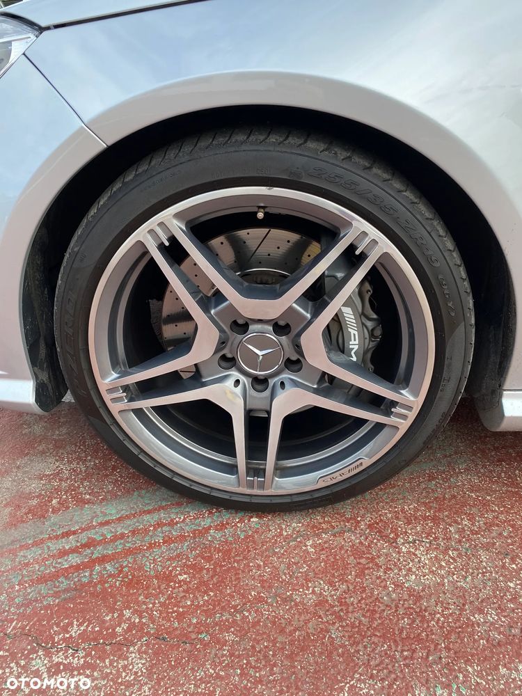 Mercedes-Benz Klasa E 63 AMG AMG Speedshift 7G-MCT - 19