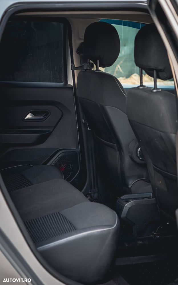 Dacia Duster 1.5 dCi 4x2 Laureate - 11