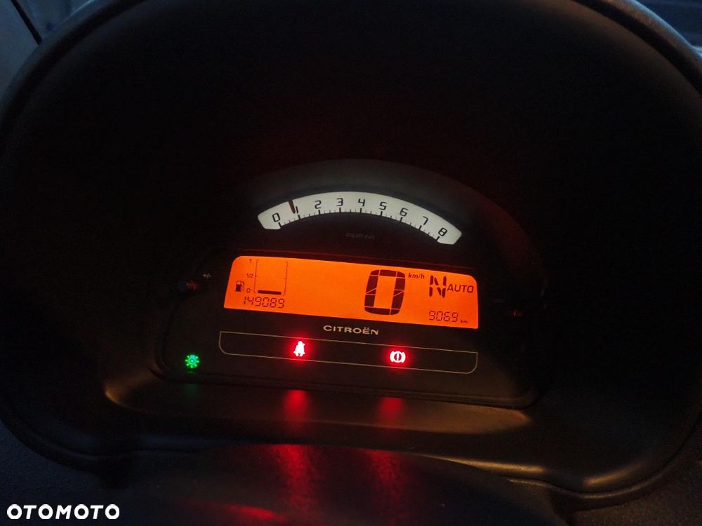 CZĘŚCI - Citroen C2 1,4 73KM KFV FILM HB 3D AT VTR lakier EXYB 2006r. INDEX - 9796 - 13