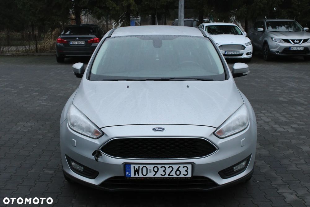 Ford Focus - 8