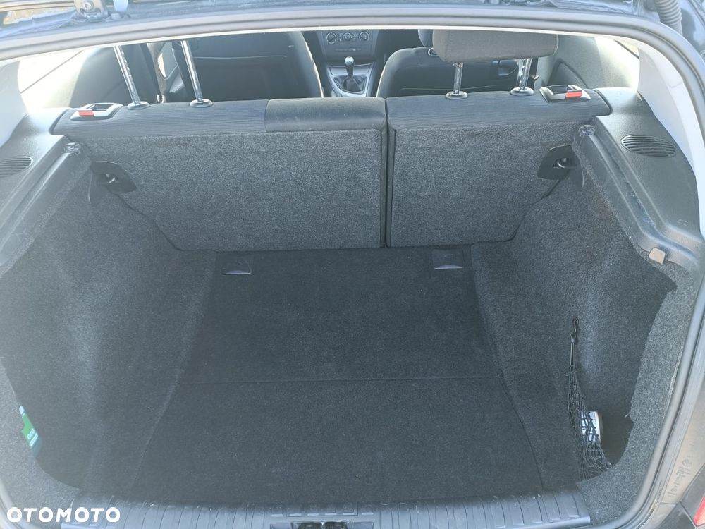 BMW Seria 1 116i - 15