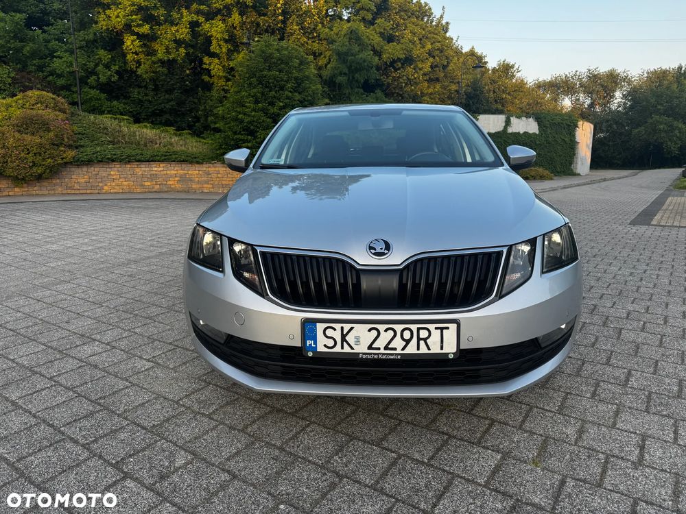 Skoda Octavia - 2