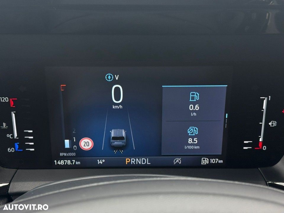 Ford Tourneo Courier - 21