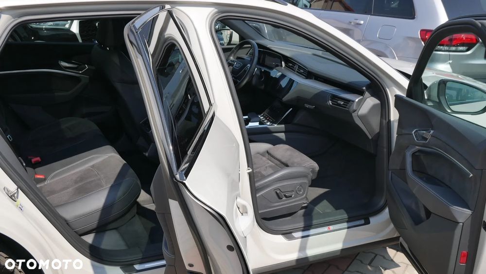 Audi e-tron 50 Quattro S line - 10