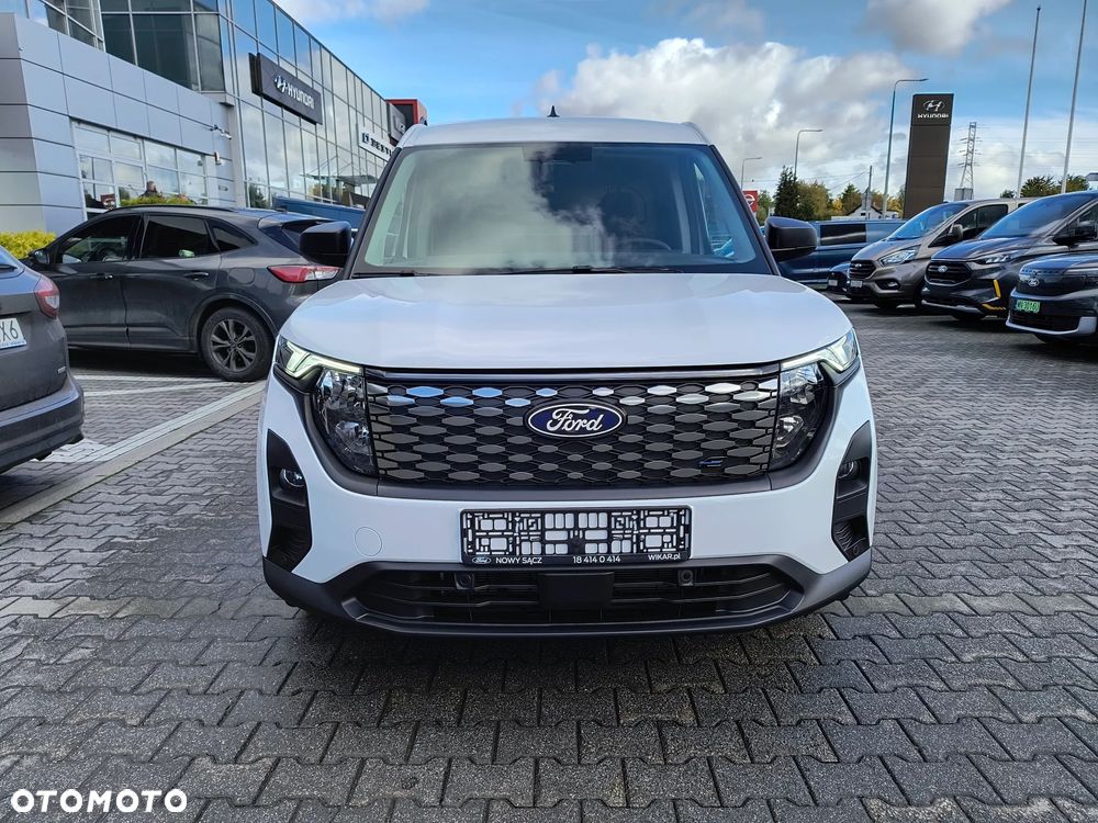 Ford Inny - 2