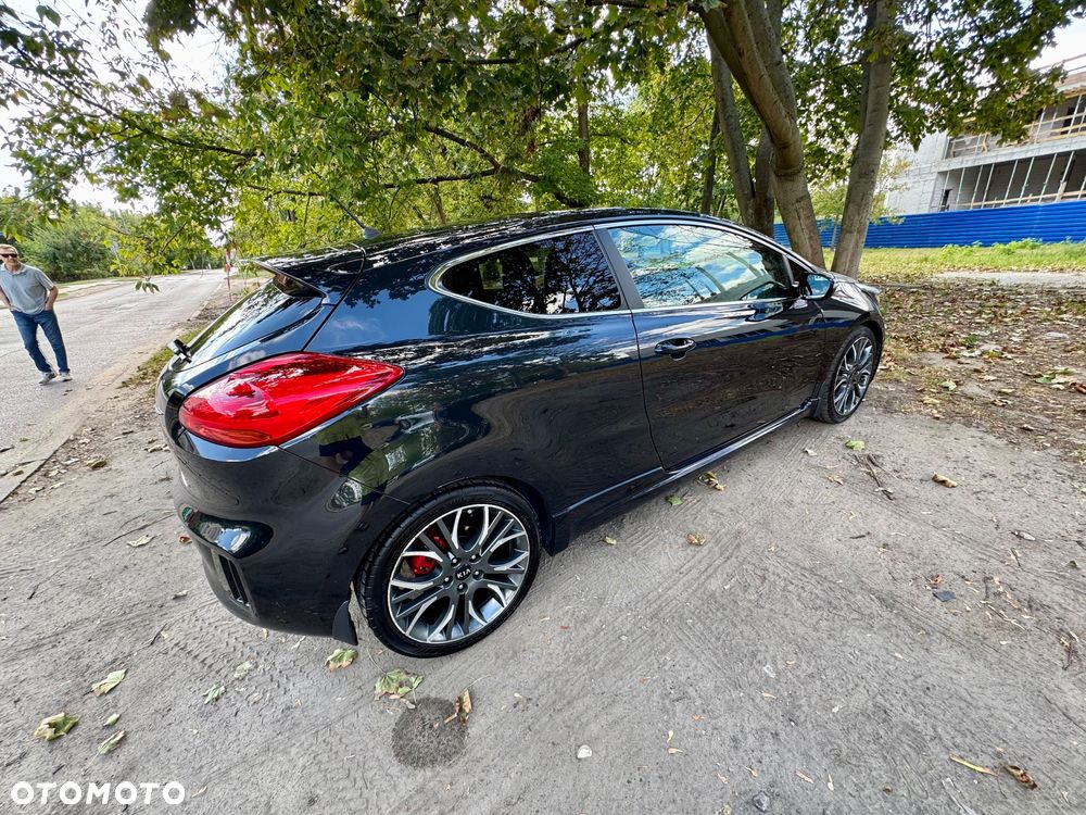 Kia ProCeed 1.6 T-GDI GT - 5