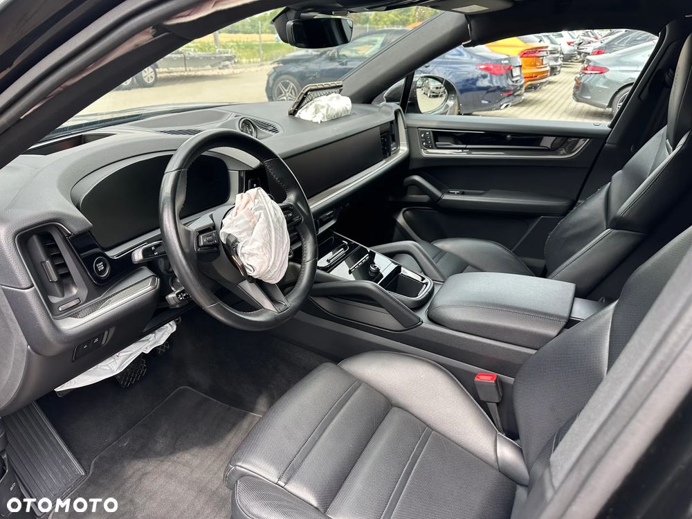 Porsche Cayenne - 11