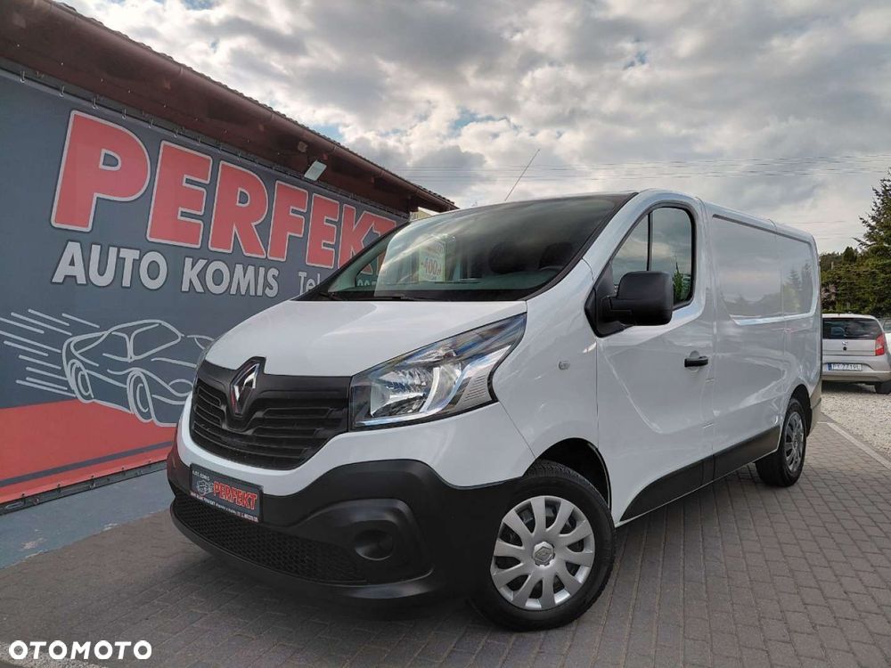Renault TRAFIC - 1