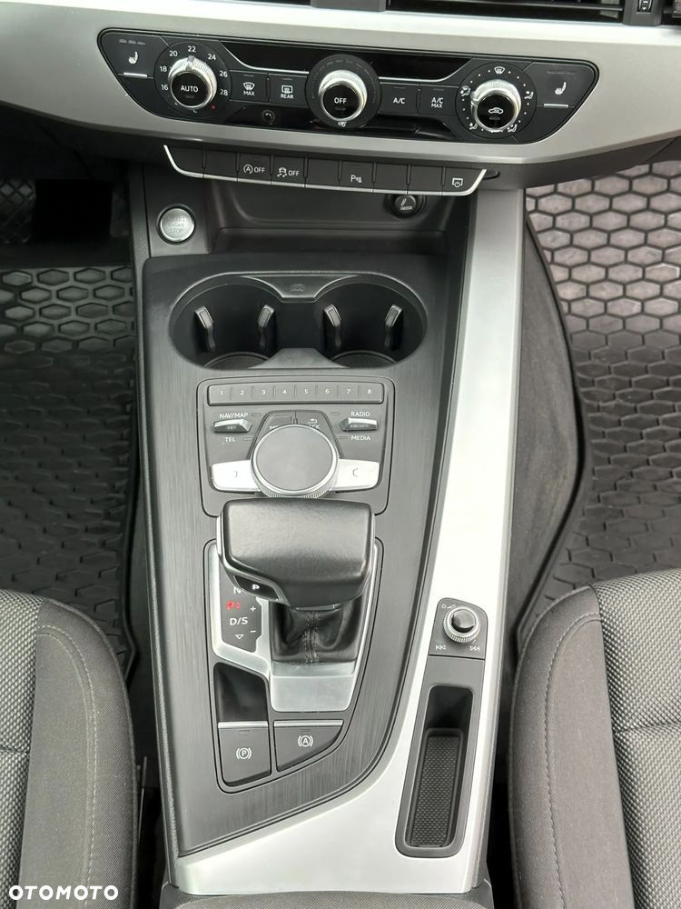 Audi A4 35 TDI S tronic - 10