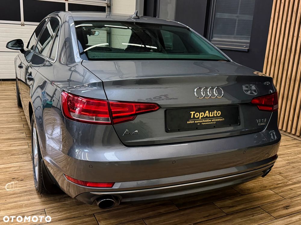 Audi A4 Limousine 2.0 TFSI ultra Sport S tronic - 10