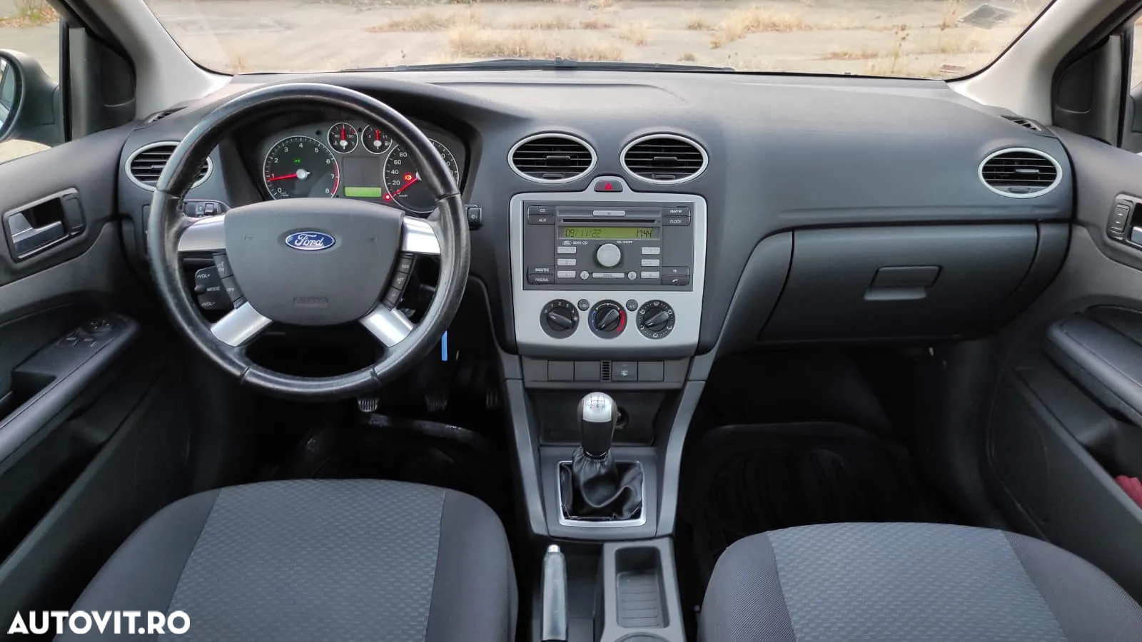 Ford Focus 1.6i Trend - 15