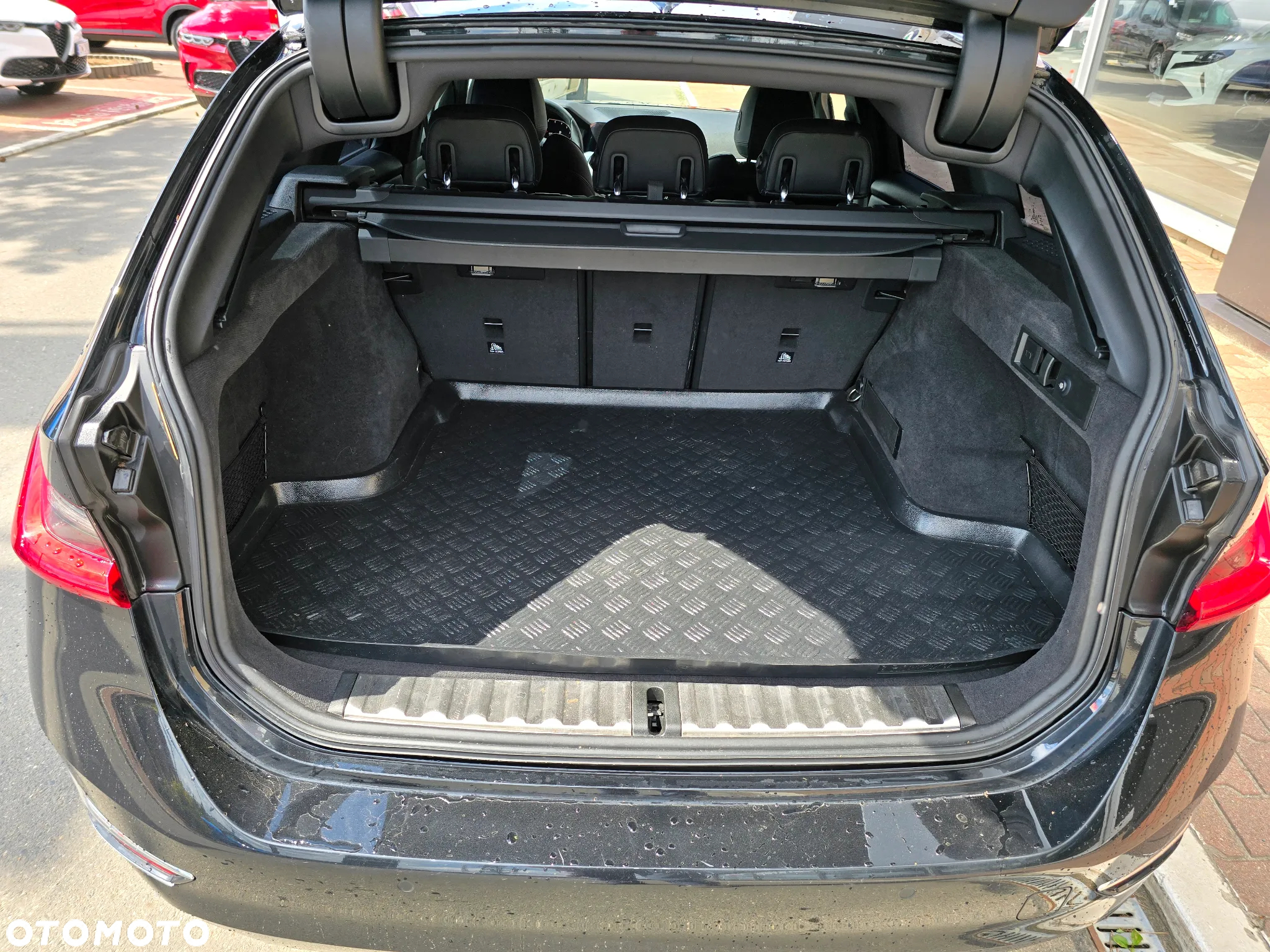 BMW Seria 3 318d Luxury Line - 18