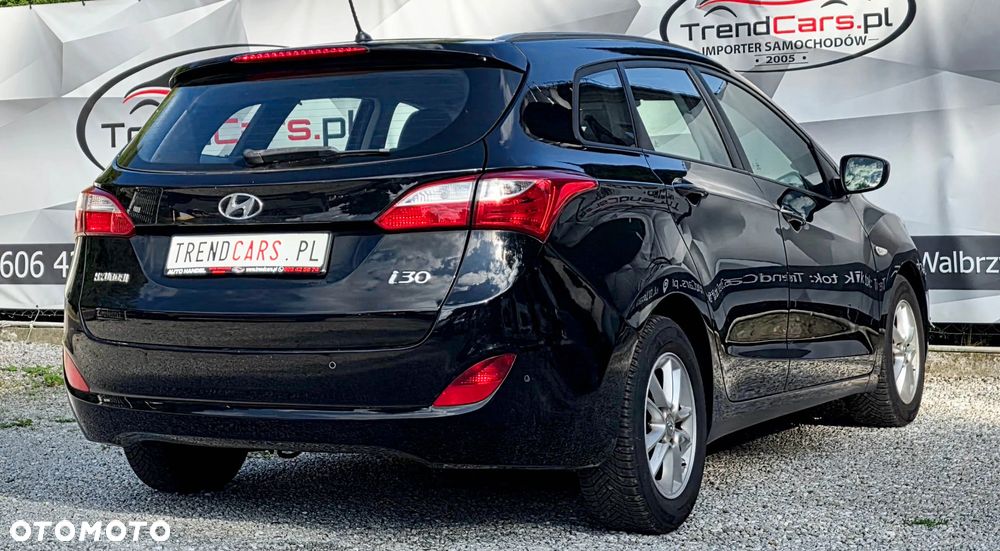 Hyundai i30 i30cw 1.4 Trend - 28