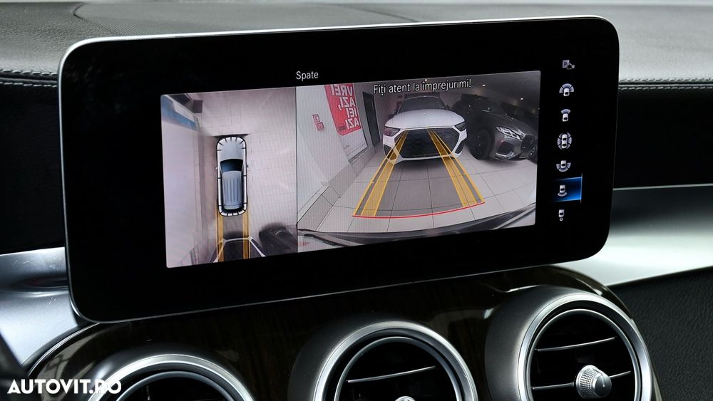 Mercedes-Benz GLC 300 de 4Matic 9G-TRONIC - 13