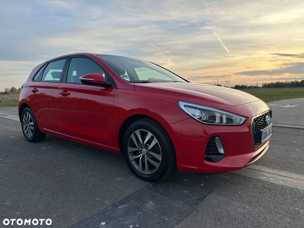 Hyundai i30 blue 1.4 Passion - 3
