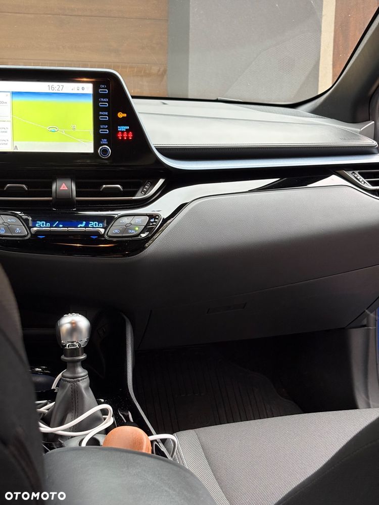 Toyota C-HR - 7