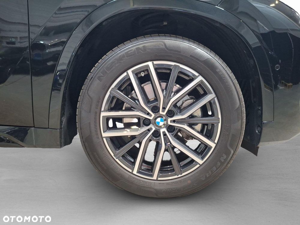 BMW X1 - 10