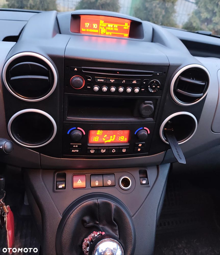 Peugeot Partner - 11