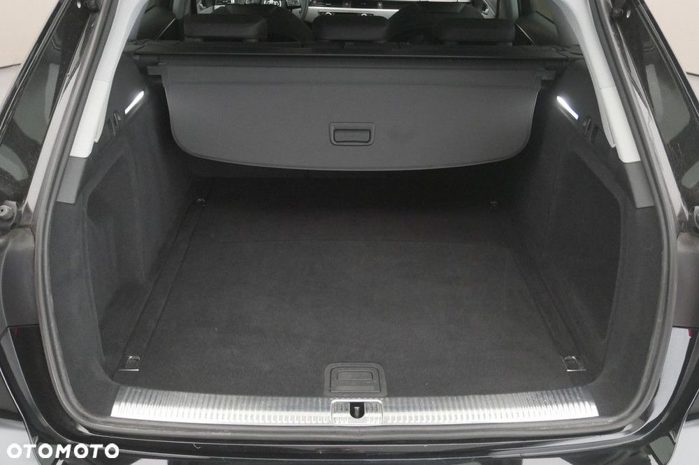 Audi A4 Avant - 16