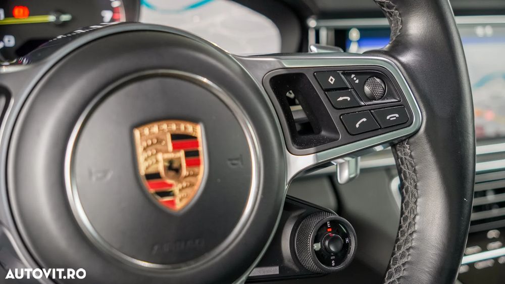Porsche Panamera 4 E-Hybrid - 20