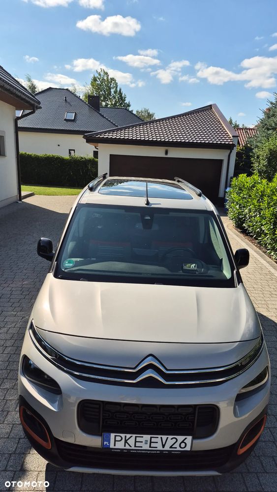 Citroën Berlingo Multispace PureTech 110 SHINE - 11