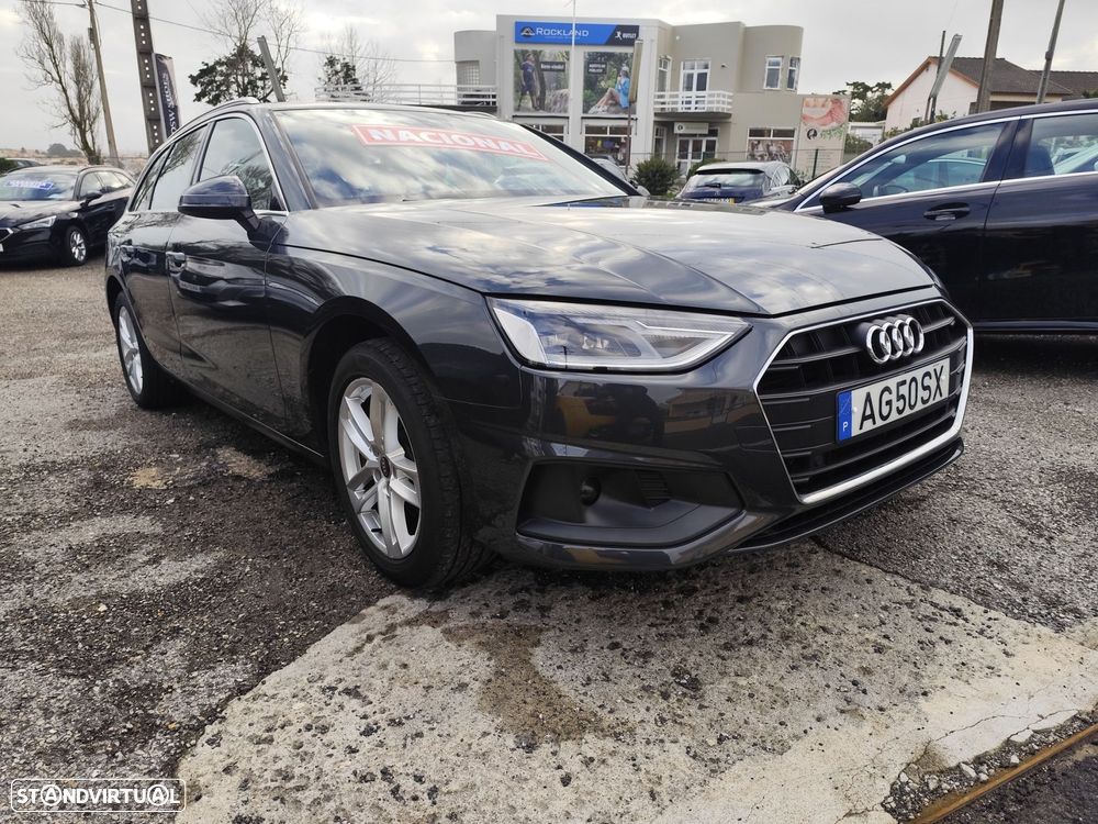 Audi A4 Avant 30 TDI S tronic - 2