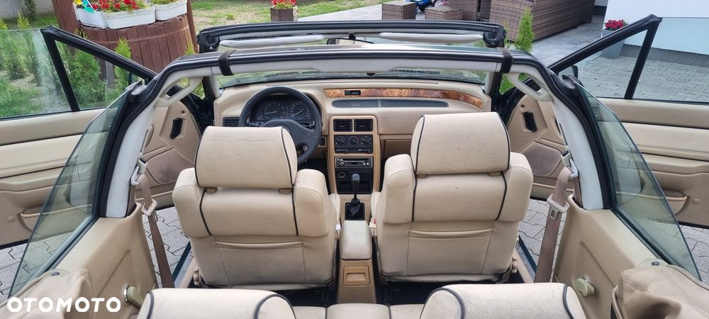 Rover 216 - 11